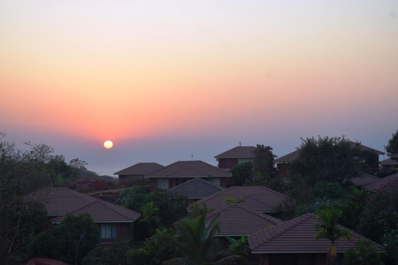 Regenta Resort Mango Village Guhagar Kudān 外观 照片