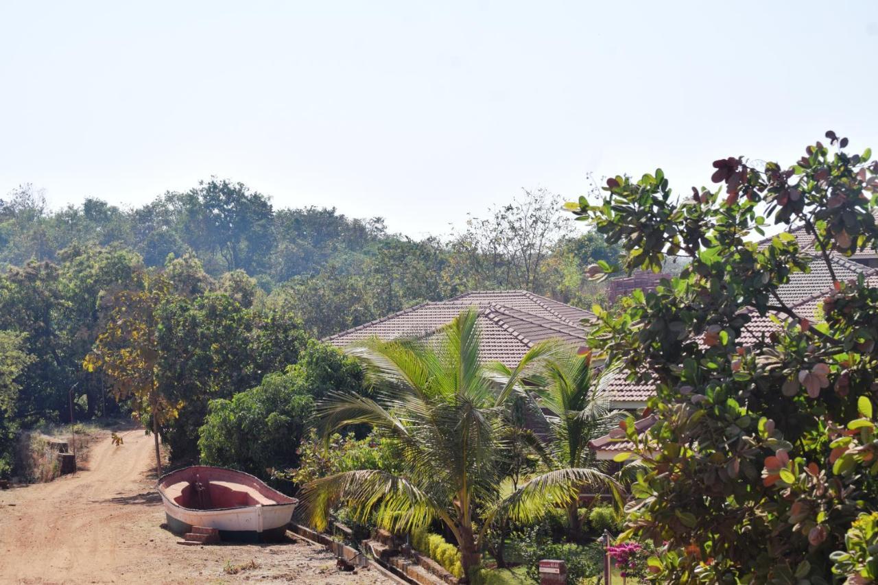 Regenta Resort Mango Village Guhagar Kudān 外观 照片