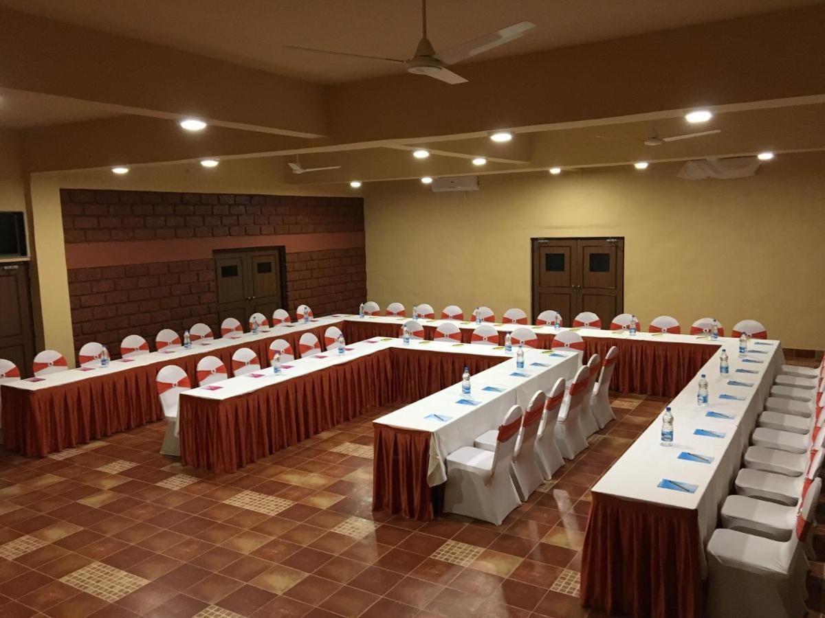 Regenta Resort Mango Village Guhagar Kudān 外观 照片